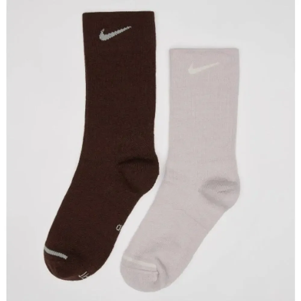 New NWT Nike‎ Everyday Cushioned Wool Blend Crew Socks W 10-13 M 8-12